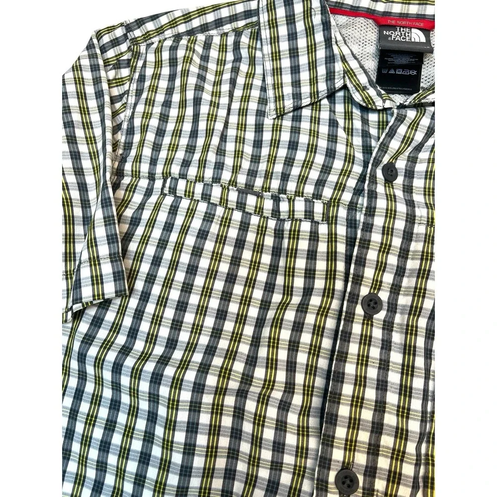 The North Face Mens Small Black Yellow Plaid Short Sleeve Button Up‎ Shirt